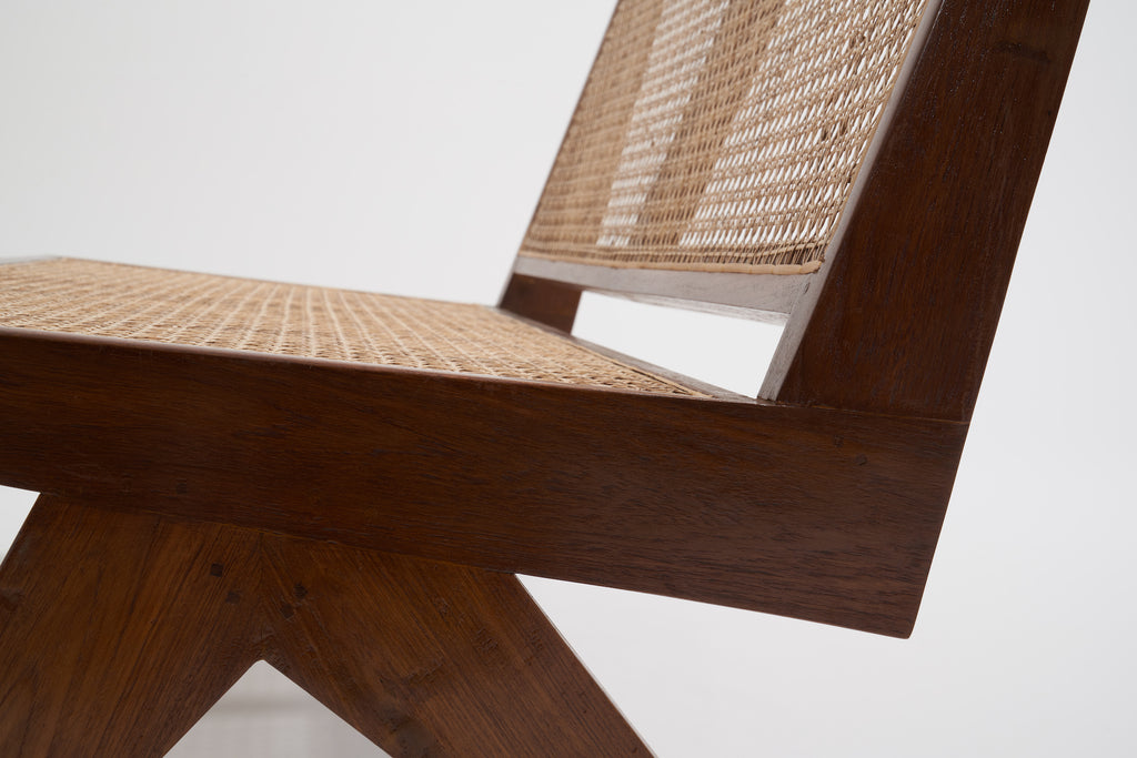 ジャンヌレのケーンベンチシート サイド部分ズーム